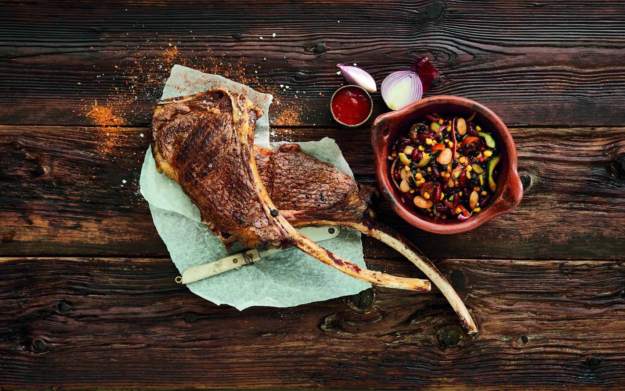 Tomahawk and Mexican Salad